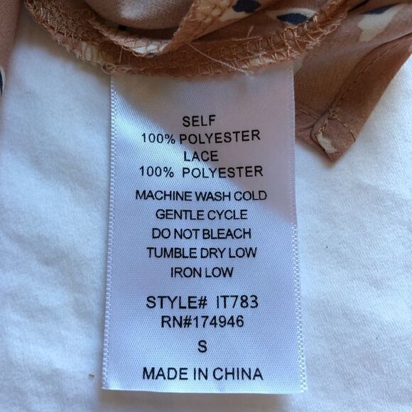 Hailey & Co. Sleeveless blouse, peach with blue and white flecks Small - Picture 4 of 7